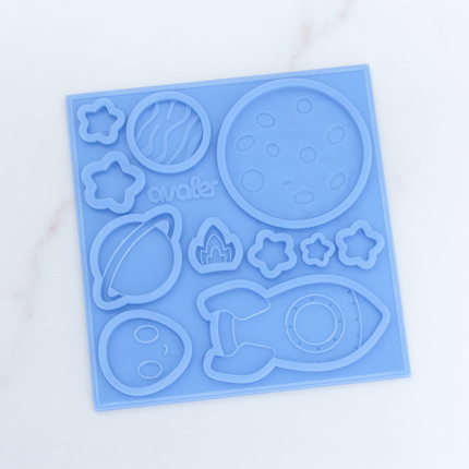 Flat silicone mold featuring planets and space elements