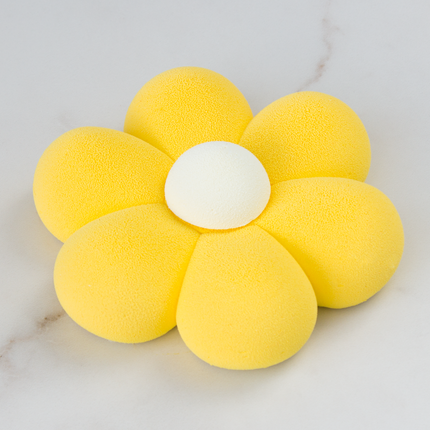 Handmade daisy flower silicone cake mold with detailed petal texture