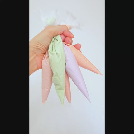 Video showing how the enchanted forest silicone mold is used