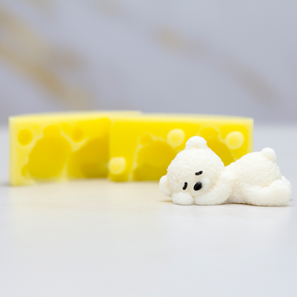 Finished 3D chocolate sleeping bears